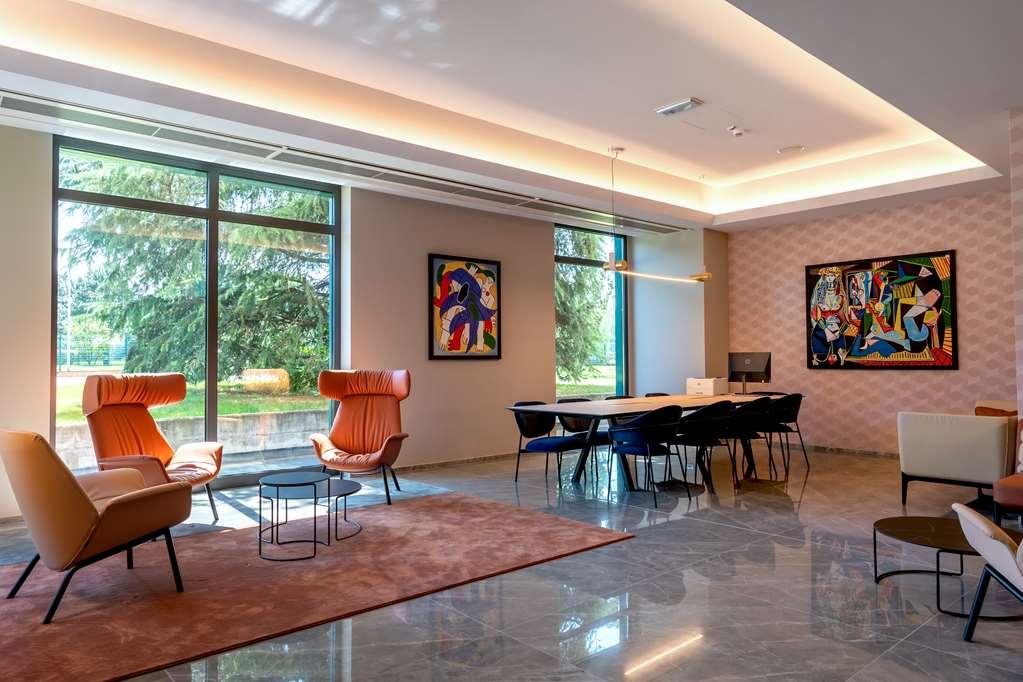 Doubletree By Hilton Milan Malpensa Solbiate Olona Hotel Съоръжения снимка