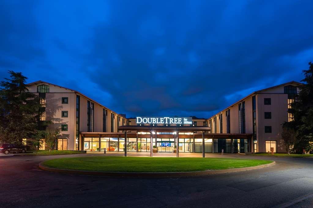 Doubletree By Hilton Milan Malpensa Solbiate Olona Hotel Екстериор снимка