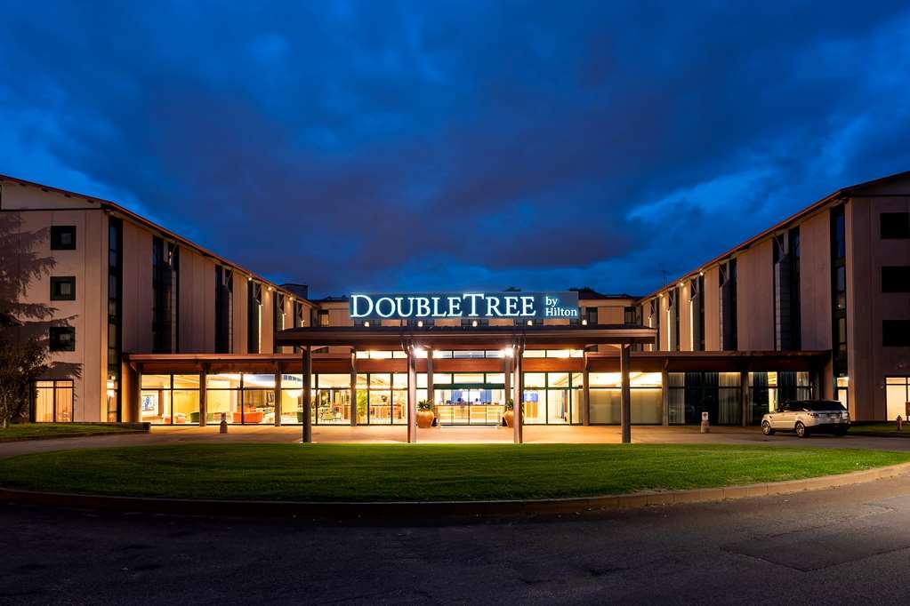 Doubletree By Hilton Milan Malpensa Solbiate Olona Hotel Екстериор снимка