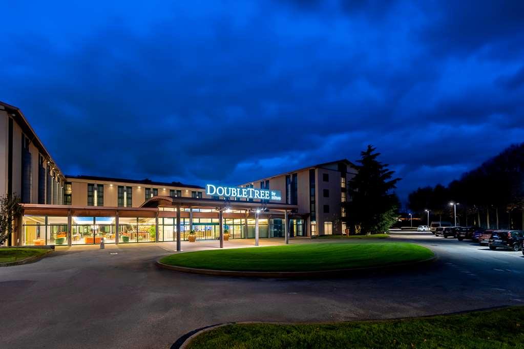 Doubletree By Hilton Milan Malpensa Solbiate Olona Hotel Екстериор снимка
